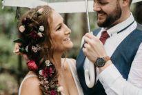 bride hair braid with flowers